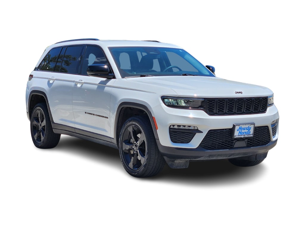 Thumbnail: 2023 Jeep Grand Cherokee - 17