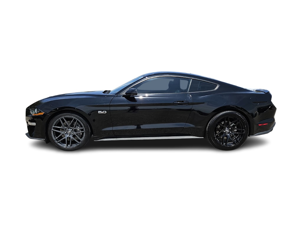 Thumbnail: 2022 Ford Mustang - 3