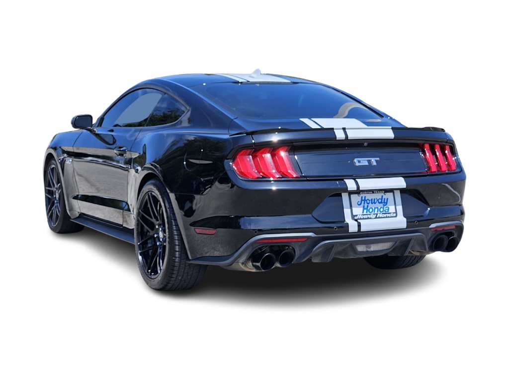 Thumbnail: 2022 Ford Mustang - 4