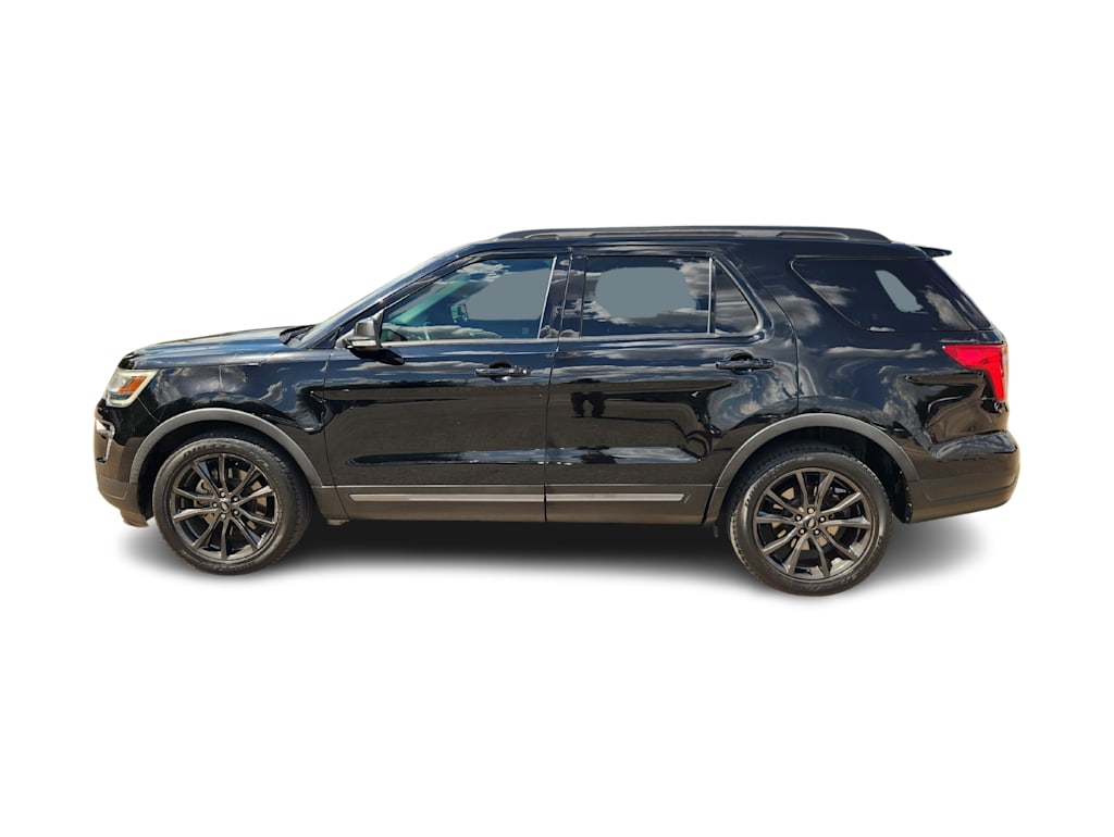 Thumbnail: 2018 Ford Explorer - 3