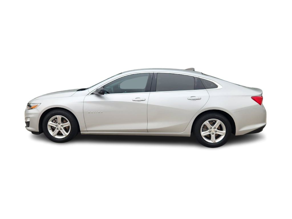 Thumbnail: 2021 Chevrolet Malibu - 4