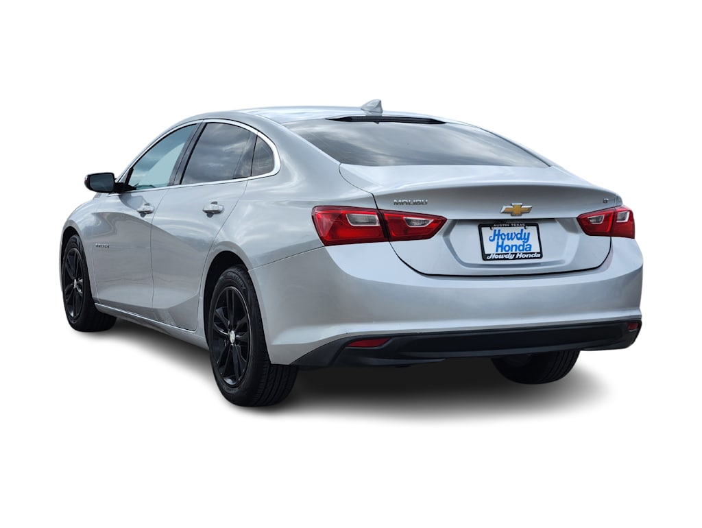 Thumbnail: 2018 Chevrolet Malibu - 4
