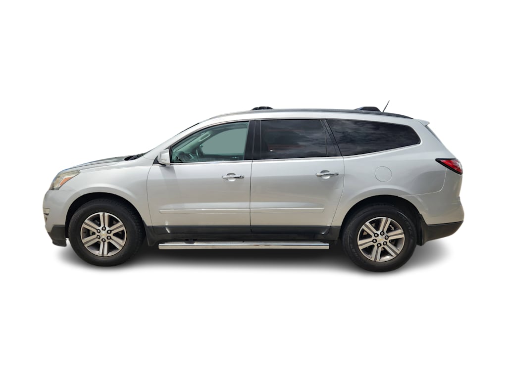 Thumbnail: 2017 Chevrolet Traverse - 3