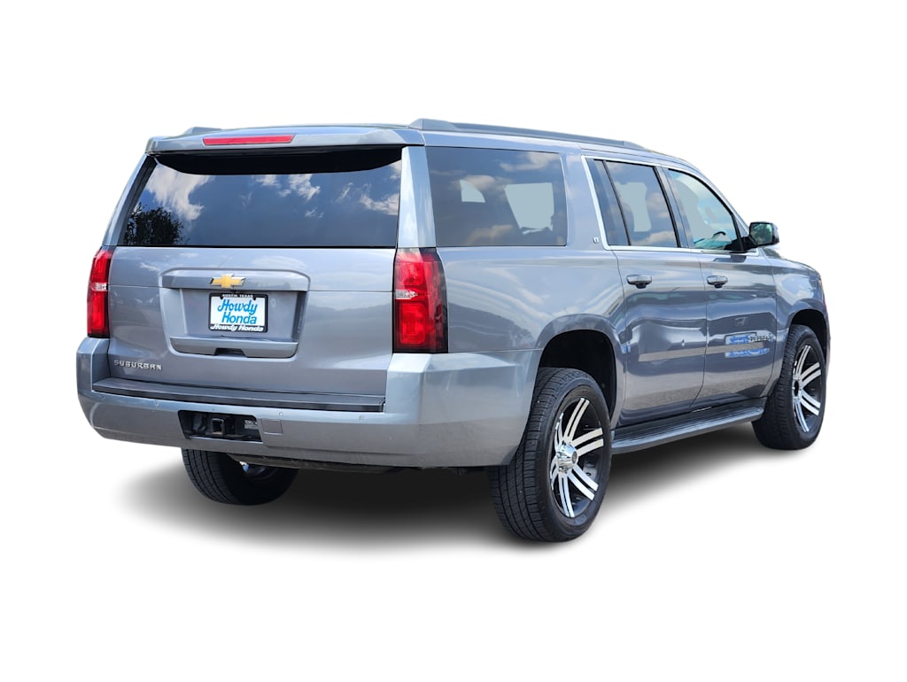 Thumbnail: 2018 Chevrolet Suburban - 19