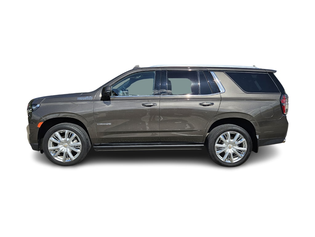 Thumbnail: 2021 Chevrolet Tahoe - 3