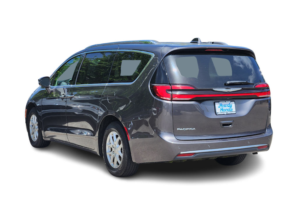 Thumbnail: 2021 Chrysler Pacifica - 4