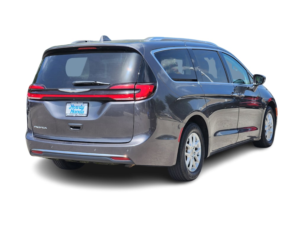 Thumbnail: 2021 Chrysler Pacifica - 20