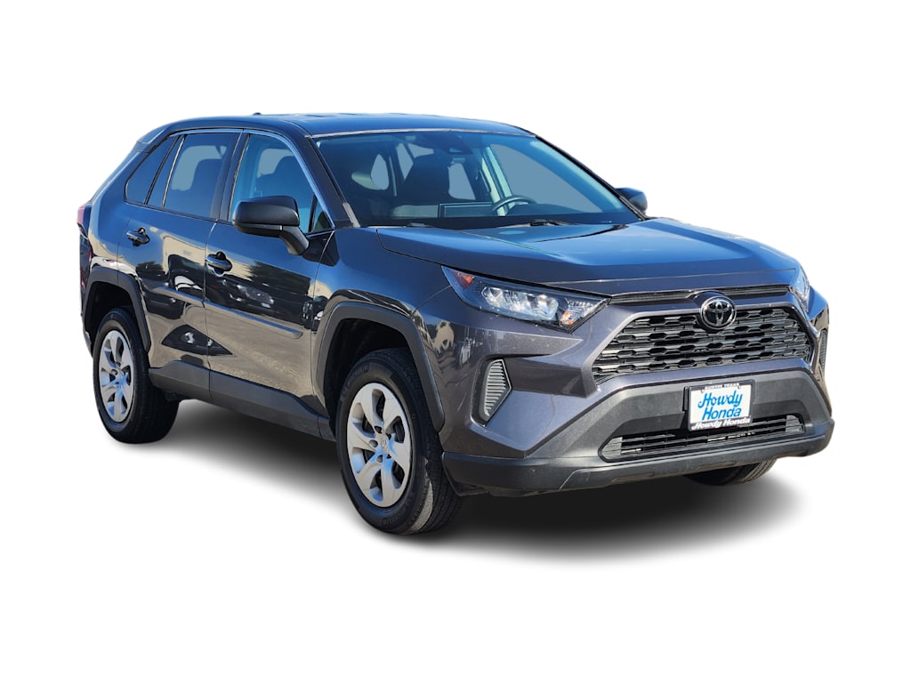 Thumbnail: 2022 Toyota RAV4 - 17