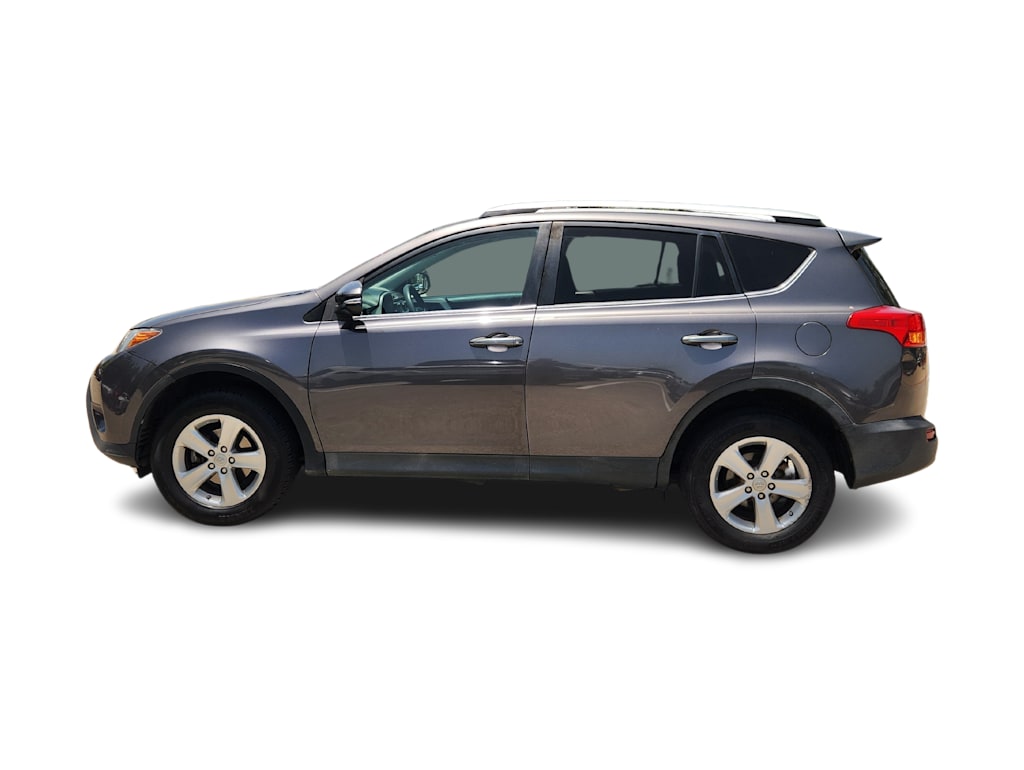 Thumbnail: 2013 Toyota RAV4 - 3