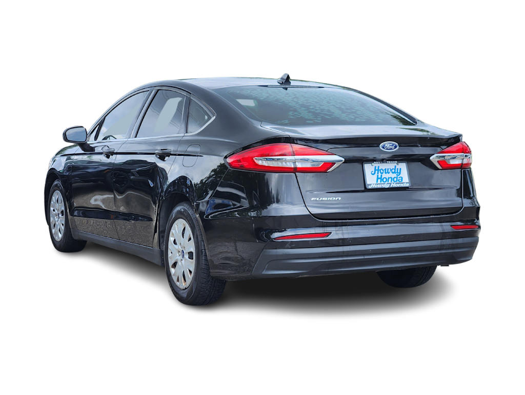 Thumbnail: 2020 Ford Fusion - 4