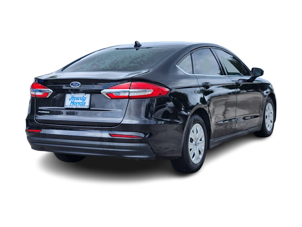 Thumbnail: 2020 Ford Fusion - 19