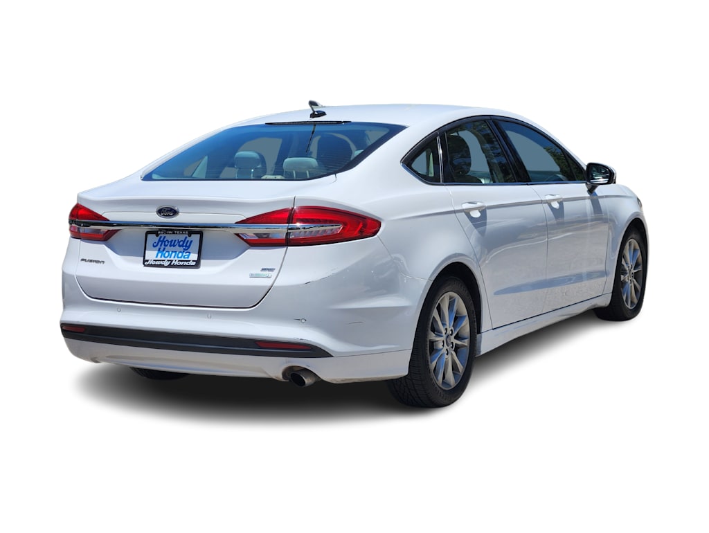 Thumbnail: 2017 Ford Fusion - 20