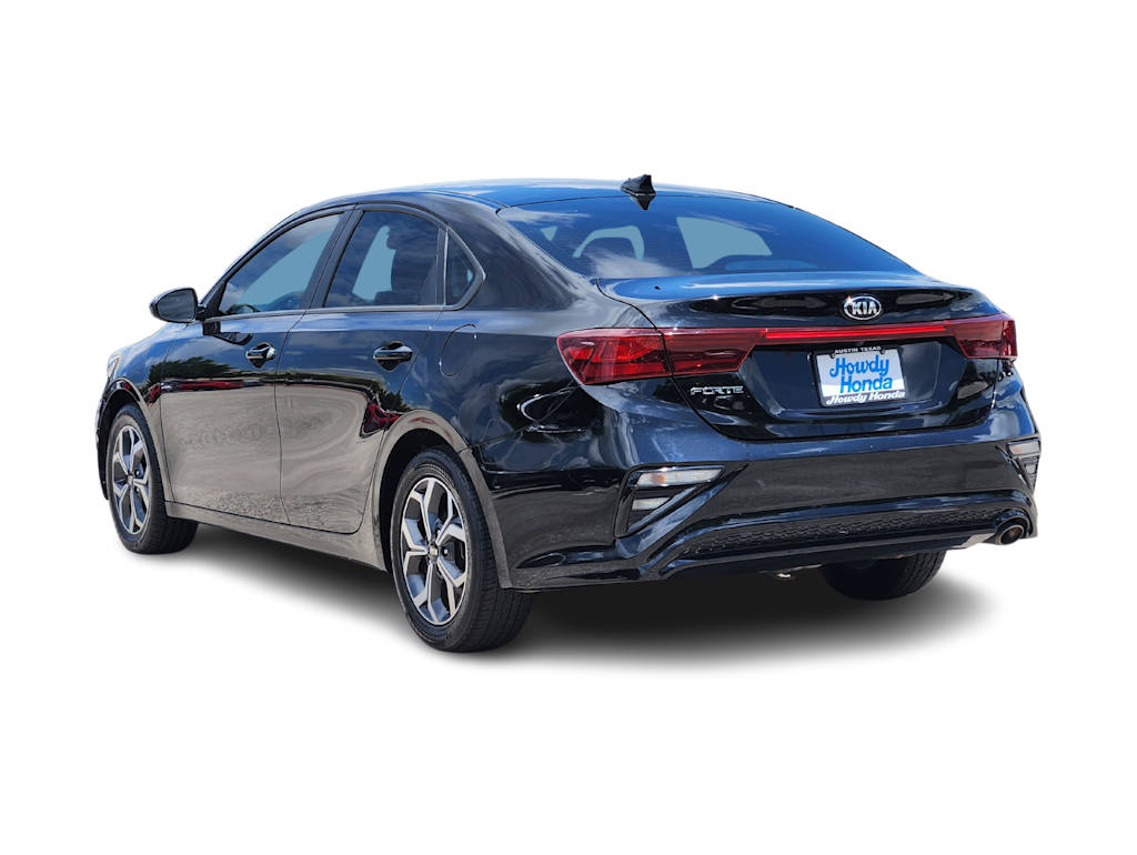 Thumbnail: 2021 Kia Forte - 4