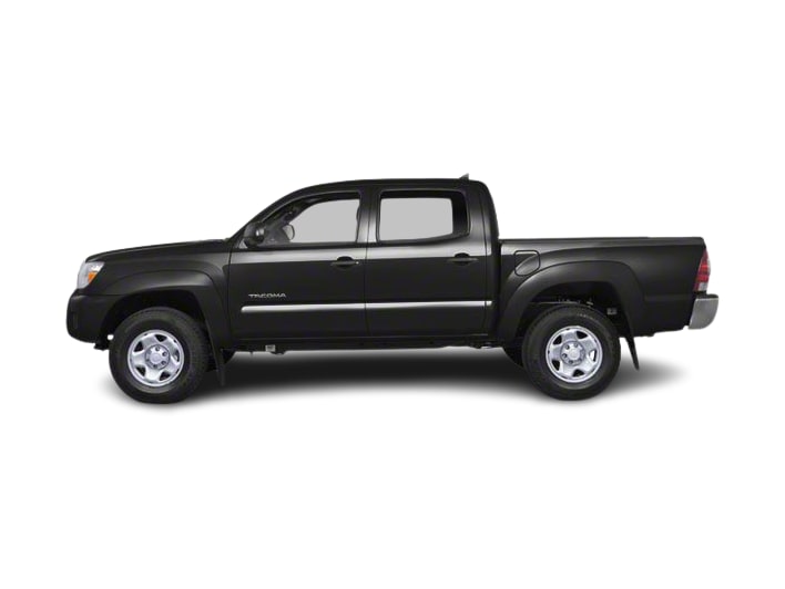 Thumbnail: 2013 Toyota Tacoma - 3