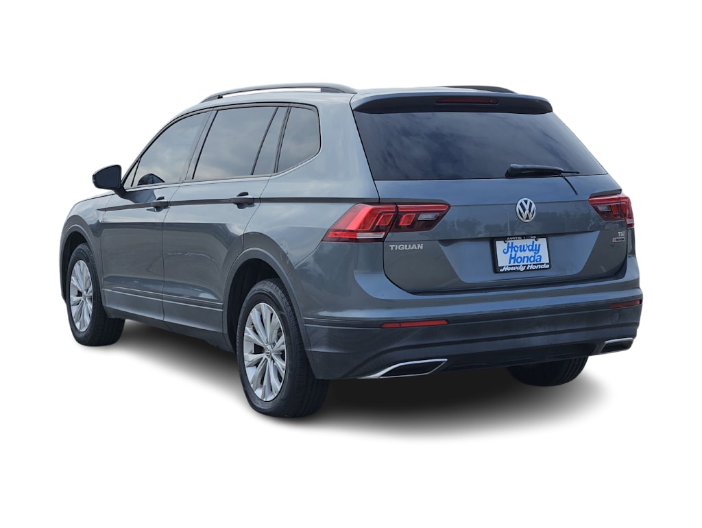 Thumbnail: 2018 Volkswagen Tiguan - 4