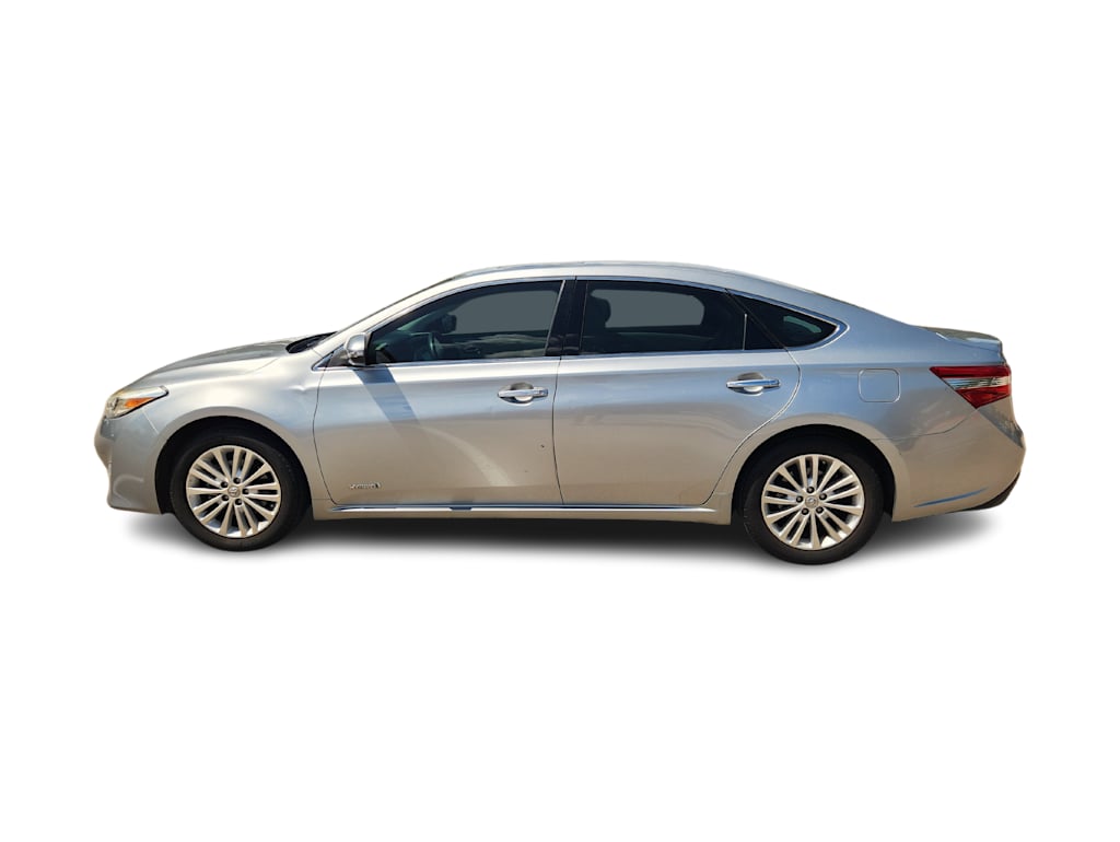 Thumbnail: 2015 Toyota Avalon - 3