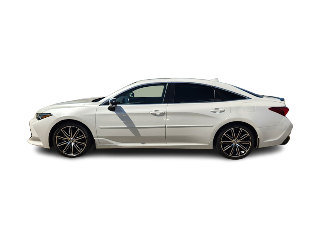 Thumbnail: 2019 Toyota Avalon - 3