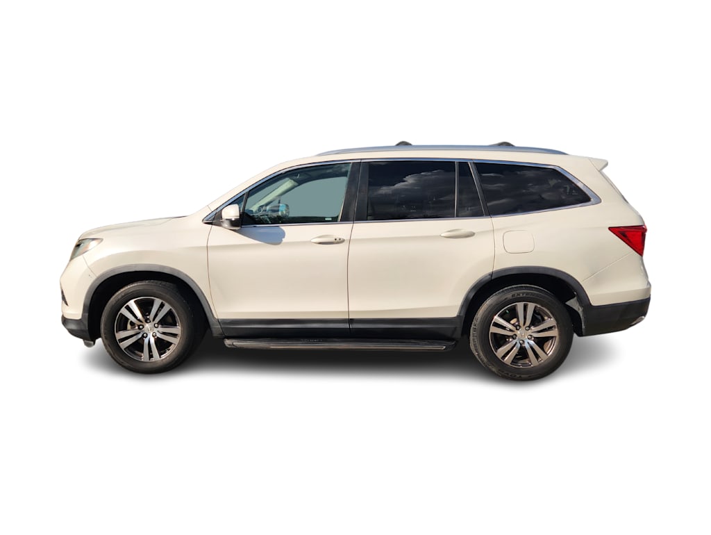 Thumbnail: 2016 Honda Pilot - 3