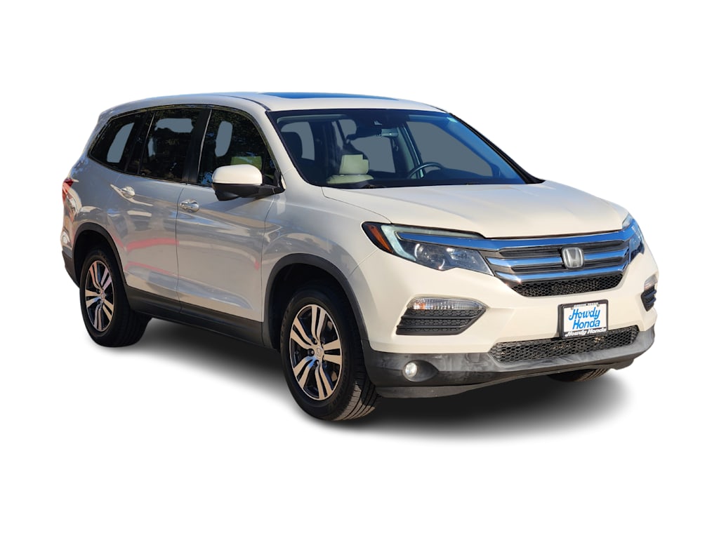 Thumbnail: 2017 Honda Pilot - 18