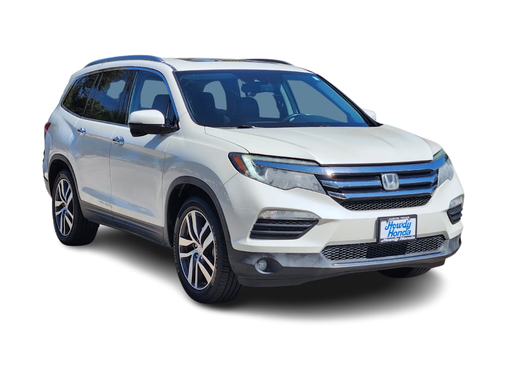 Thumbnail: 2017 Honda Pilot - 19