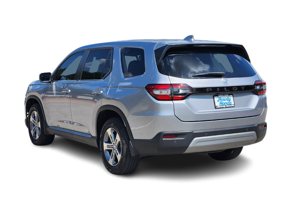 Thumbnail: 2023 Honda Pilot - 4