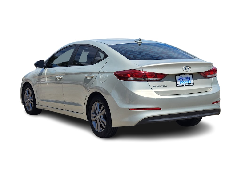 Thumbnail: 2017 Hyundai Elantra - 4