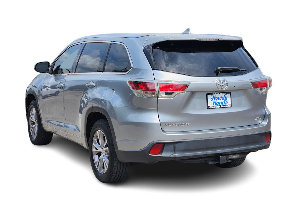 Thumbnail: 2014 Toyota Highlander - 4