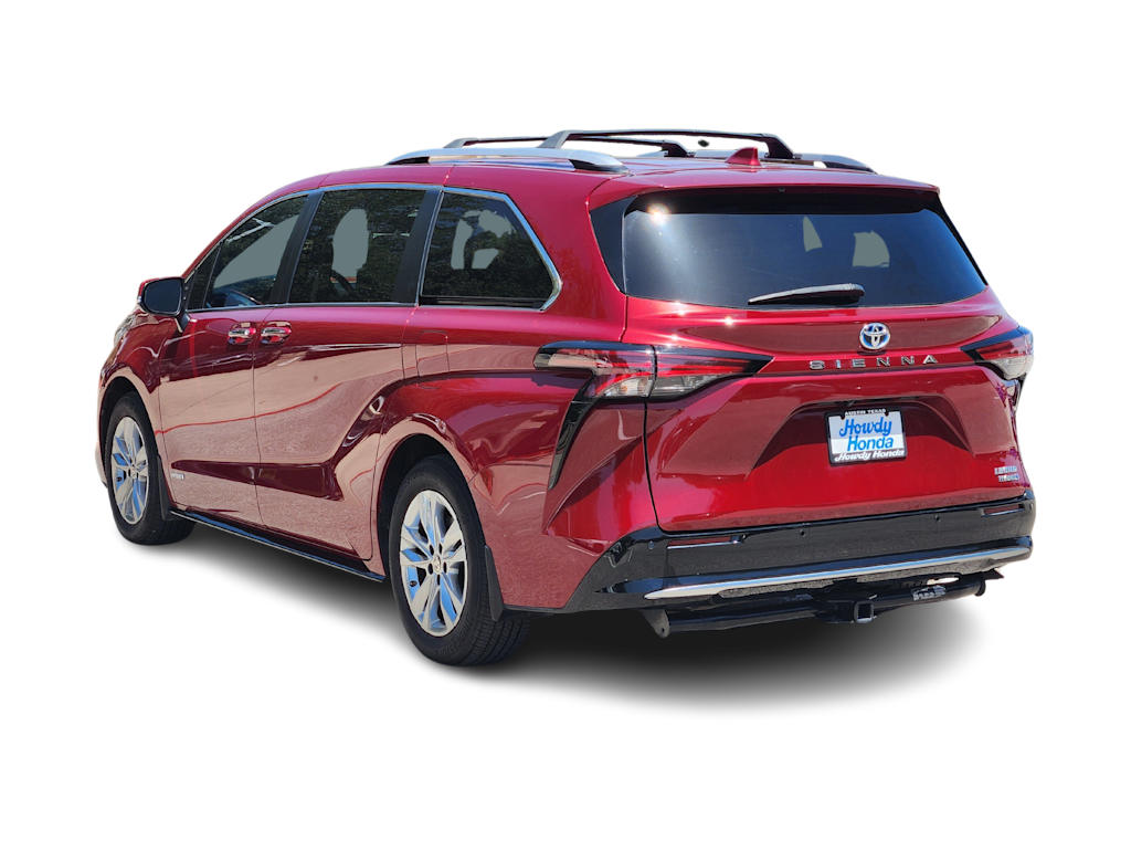 Thumbnail: 2021 Toyota Sienna - 4