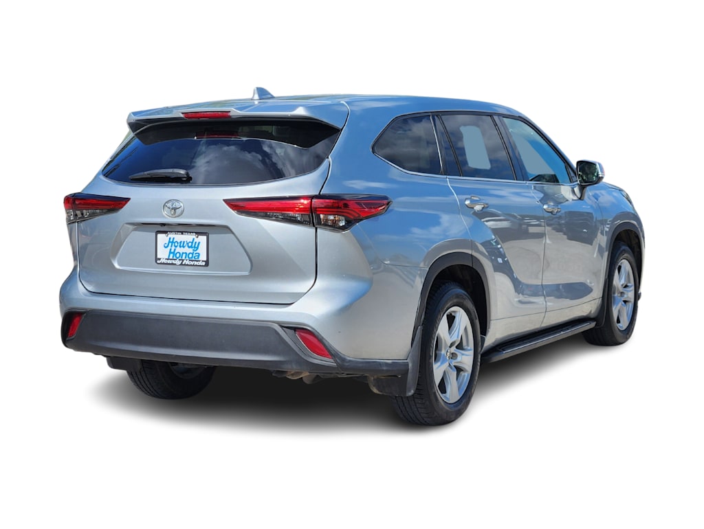 Thumbnail: 2021 Toyota Highlander - 18