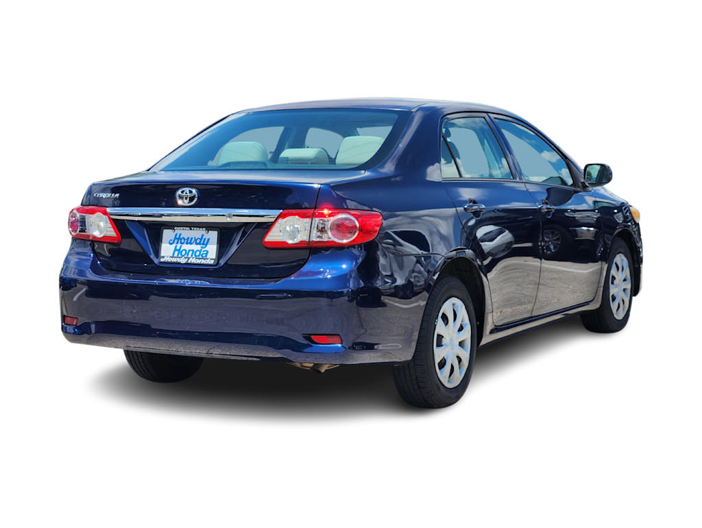Thumbnail: 2013 Toyota Corolla - 19