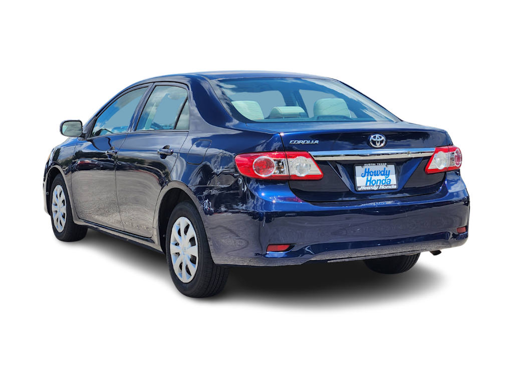 Thumbnail: 2013 Toyota Corolla - 4