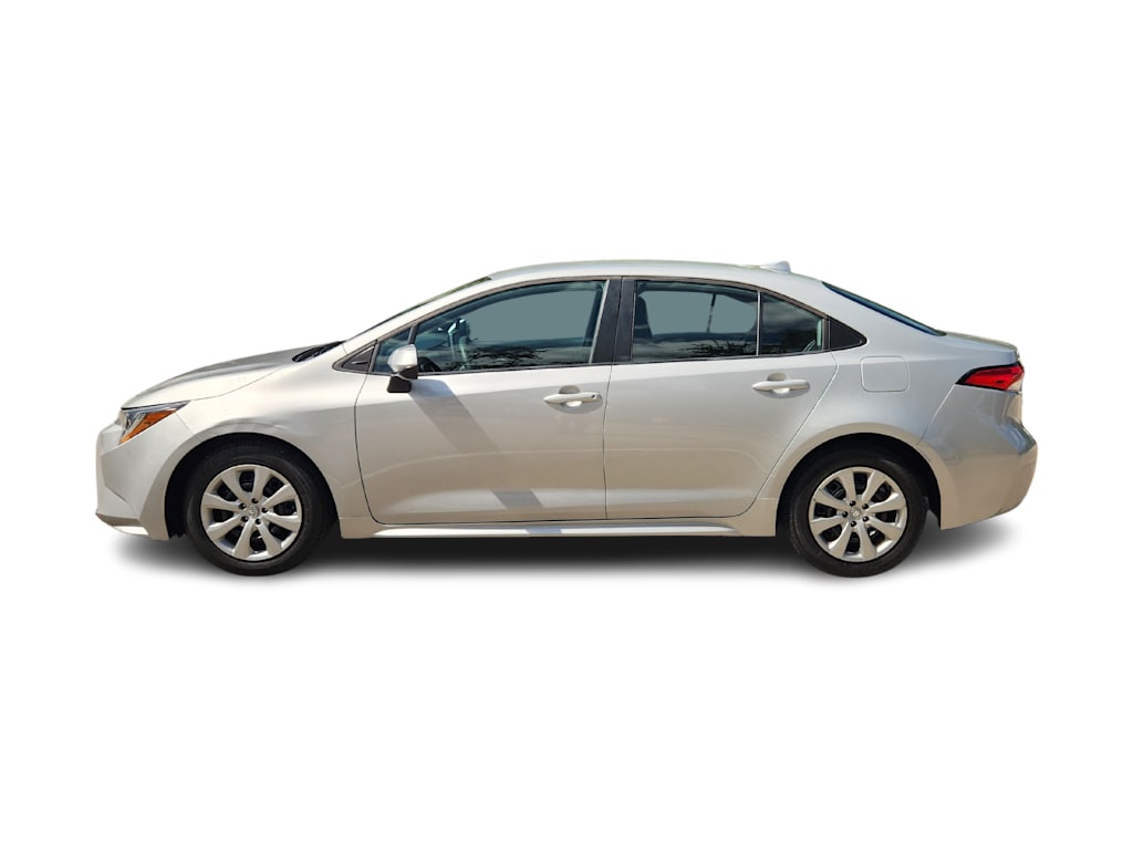 Thumbnail: 2021 Toyota Corolla - 3