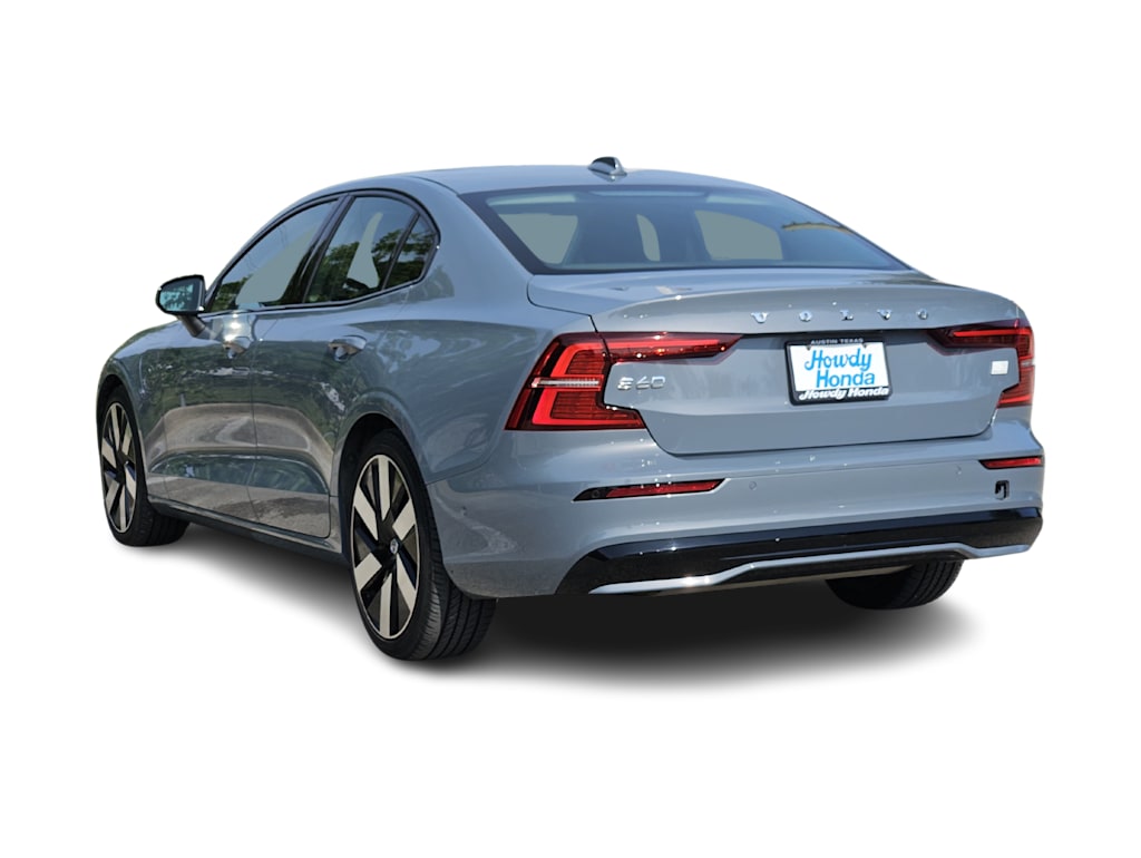 Thumbnail: 2023 Volvo S60 - 4