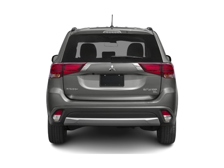 Thumbnail: 2016 Mitsubishi Outlander - 4