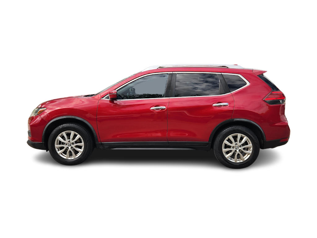 Thumbnail: 2017 Nissan Rogue - 3
