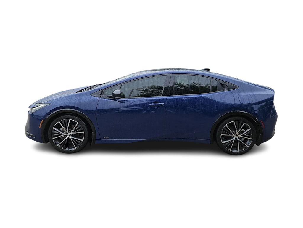 Thumbnail: 2024 Toyota Prius - 3