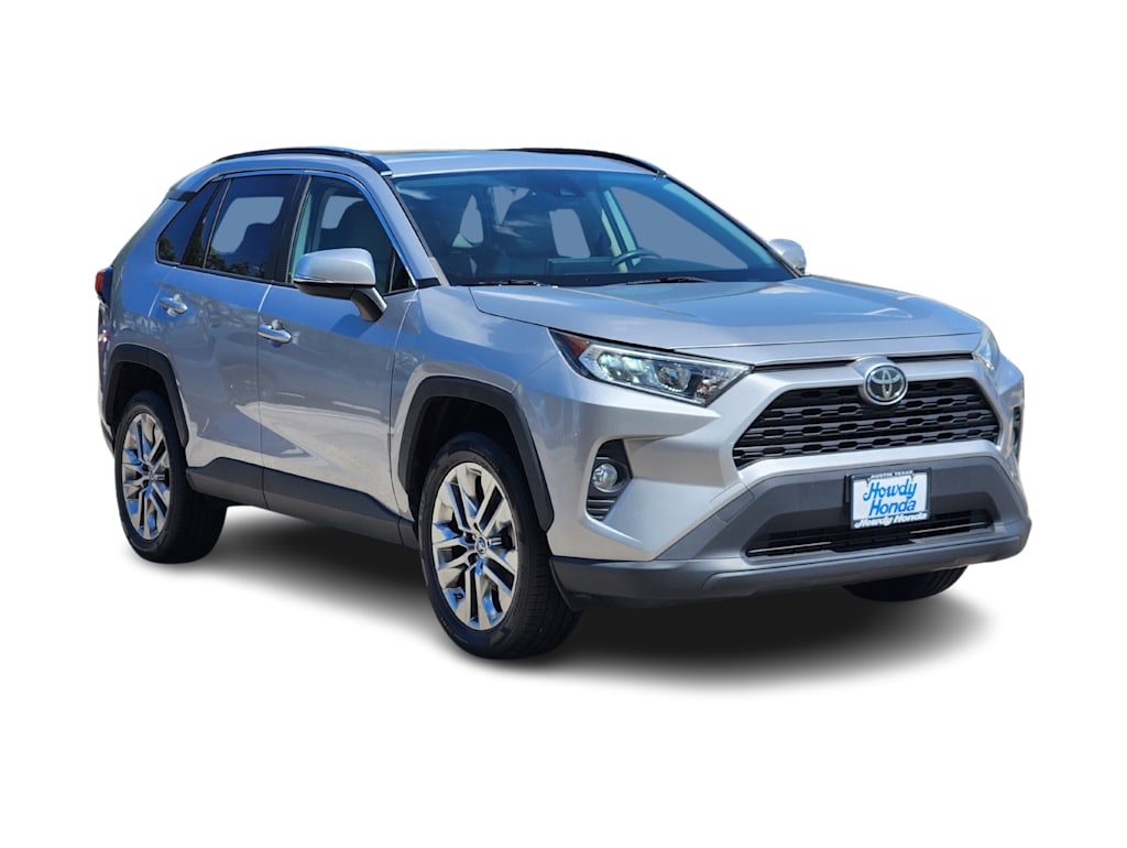 Thumbnail: 2019 Toyota RAV4 - 19