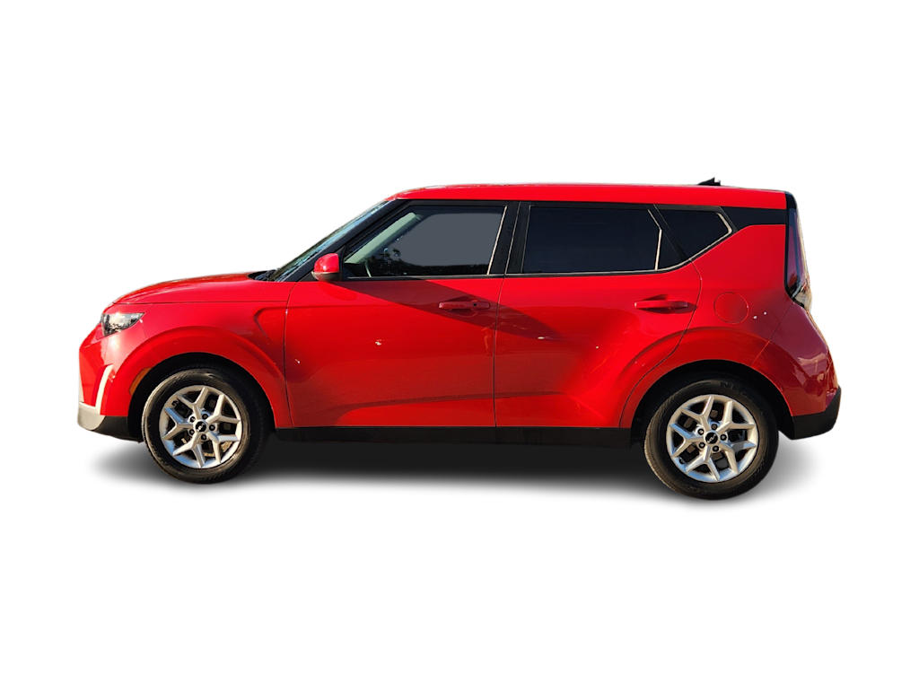 Thumbnail: 2023 Kia Soul - 3