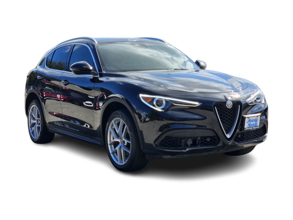 Thumbnail: 2019 Alfa Romeo Stelvio - 17