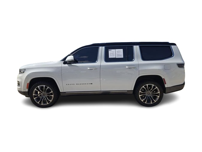 Thumbnail: 2022 Jeep Grand Wagoneer - 3