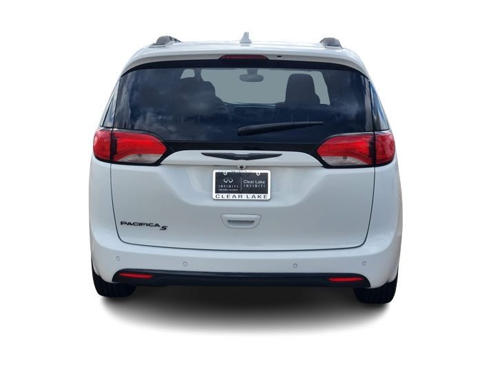 Thumbnail: 2020 Chrysler Pacifica - 5