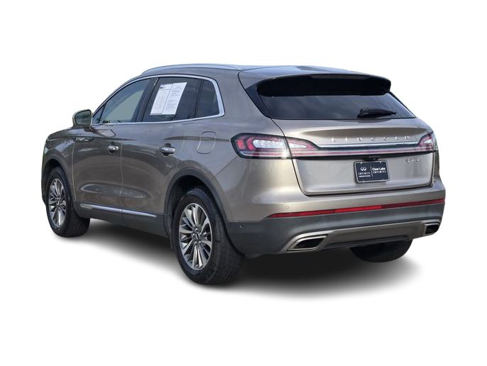 Thumbnail: 2020 Lincoln Nautilus - 4