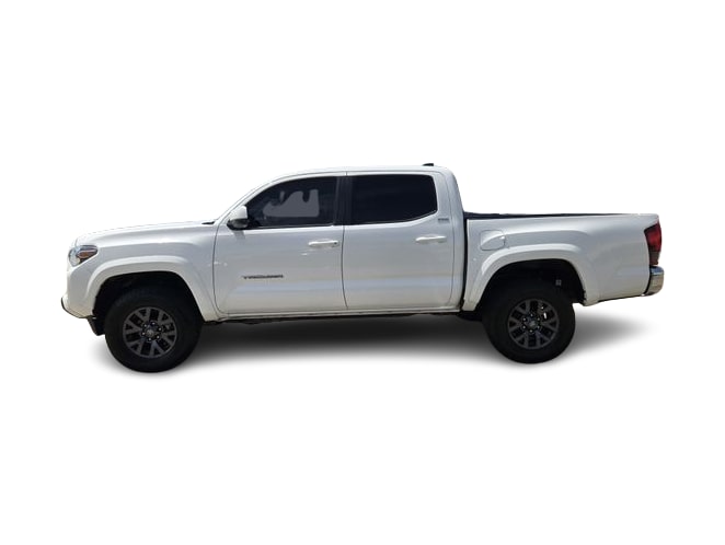 Thumbnail: 2022 Toyota Tacoma - 3