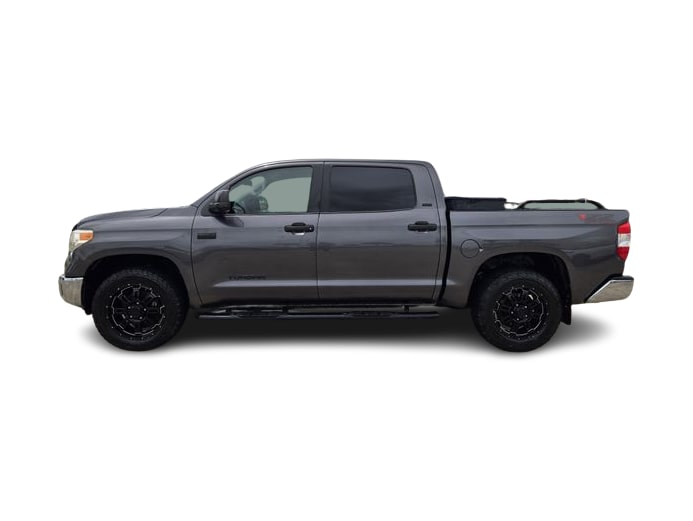 Thumbnail: 2016 Toyota Tundra - 3