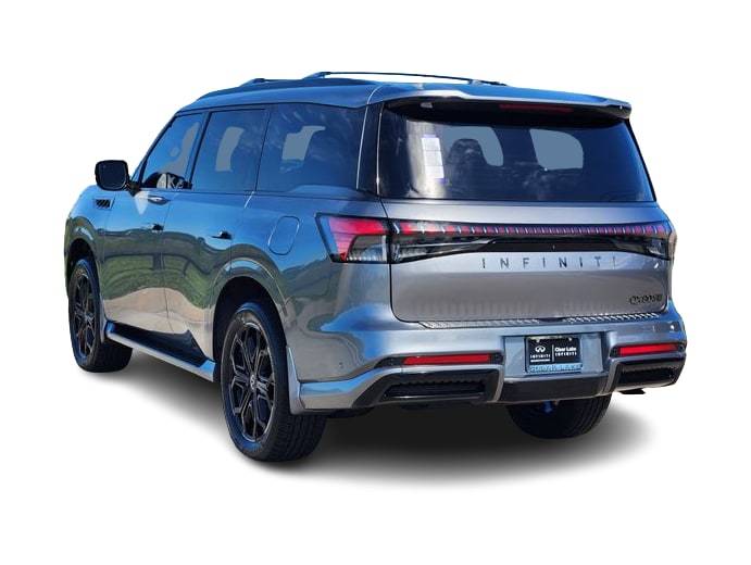 Thumbnail: 2026 INFINITI QX80 - 4