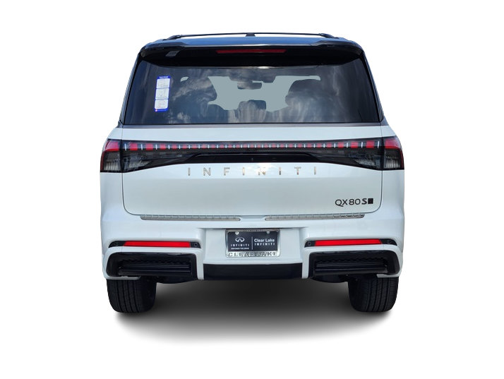 Thumbnail: 2026 INFINITI QX80 - 5