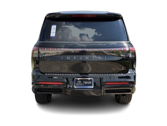 Thumbnail: 2026 INFINITI QX80 - 5