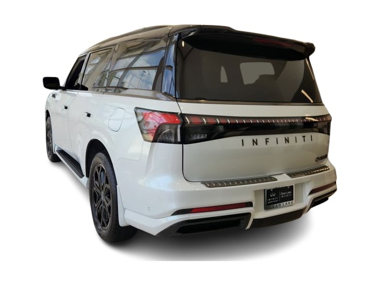 Thumbnail: 2026 INFINITI QX80 - 3