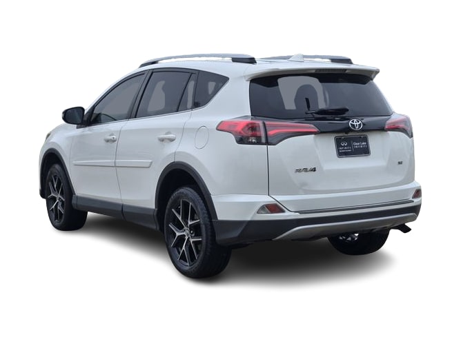 Thumbnail: 2018 Toyota RAV4 - 4
