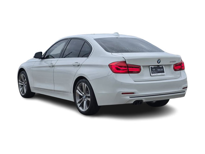 Thumbnail: 2018 BMW 3 Series - 4